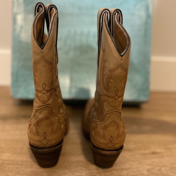 Corral Women's Heeled Boots - Picture 4 of 7